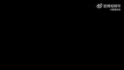 2423319 B