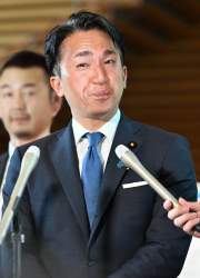 92633 B