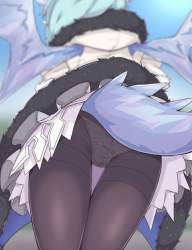 716698 B