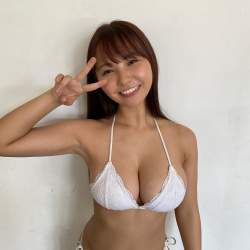 387952 B