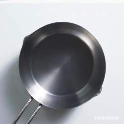 7547067 B