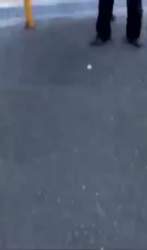 1749496 B