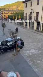 2243627 B
