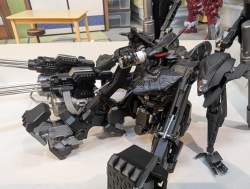 2472039 B