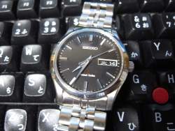 659493 B