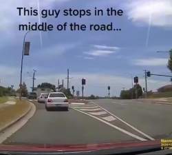 823395 B