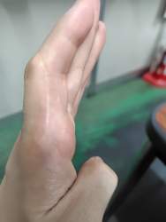 1461044 B