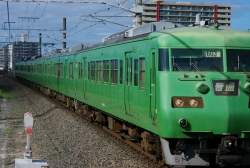 484109 B