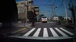388867 B